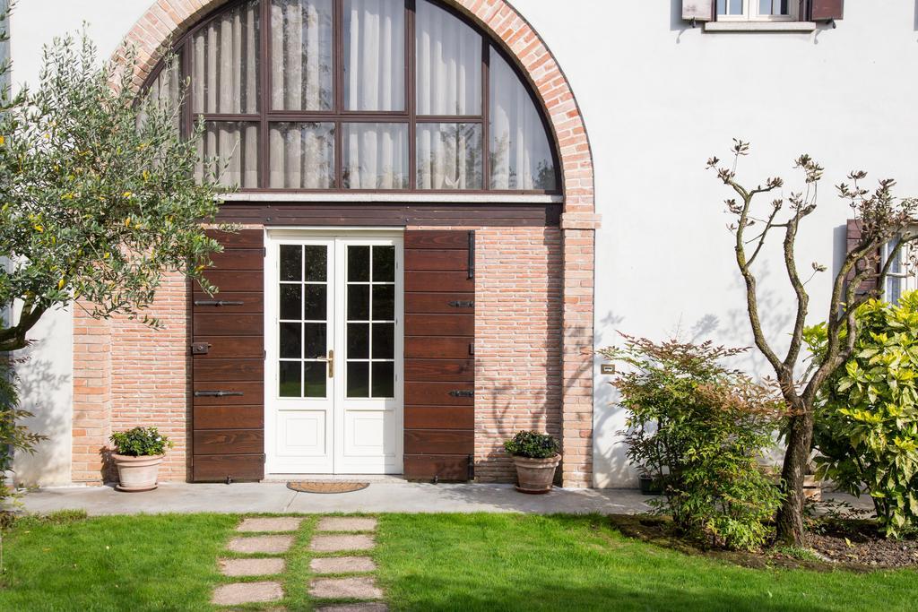 كوينتو دي تريفيزو B&B Arco Di Pietra الغرفة الصورة
